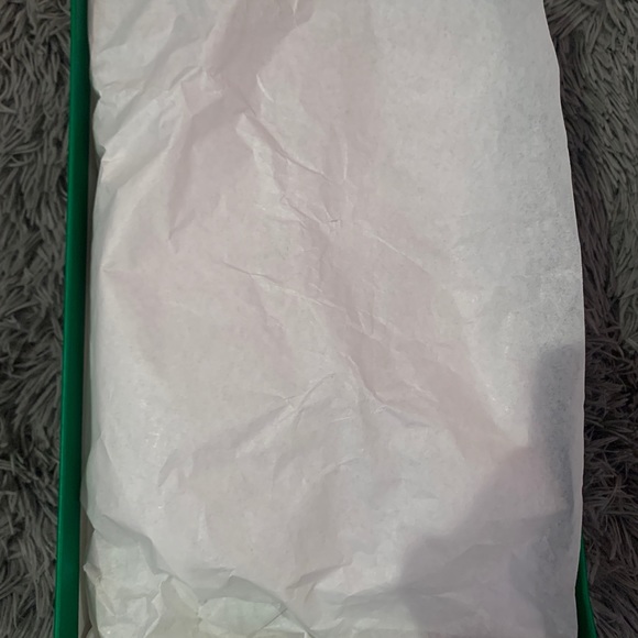 327 New Balance - Picture 6 of 8